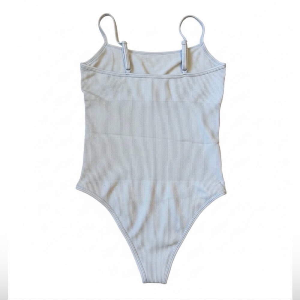 OQQ Women's 3 Piece Ribbed Yoga Bodysuits | Size L | Spaghetti Straps - Picture 4 of 6